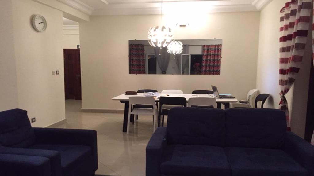 Le Buffle Noir Appart D'Hotes Douala Kültér fotó
