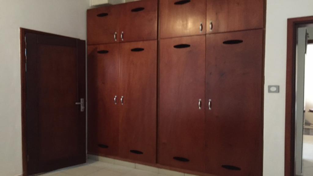 Le Buffle Noir Appart D'Hotes Douala Kültér fotó