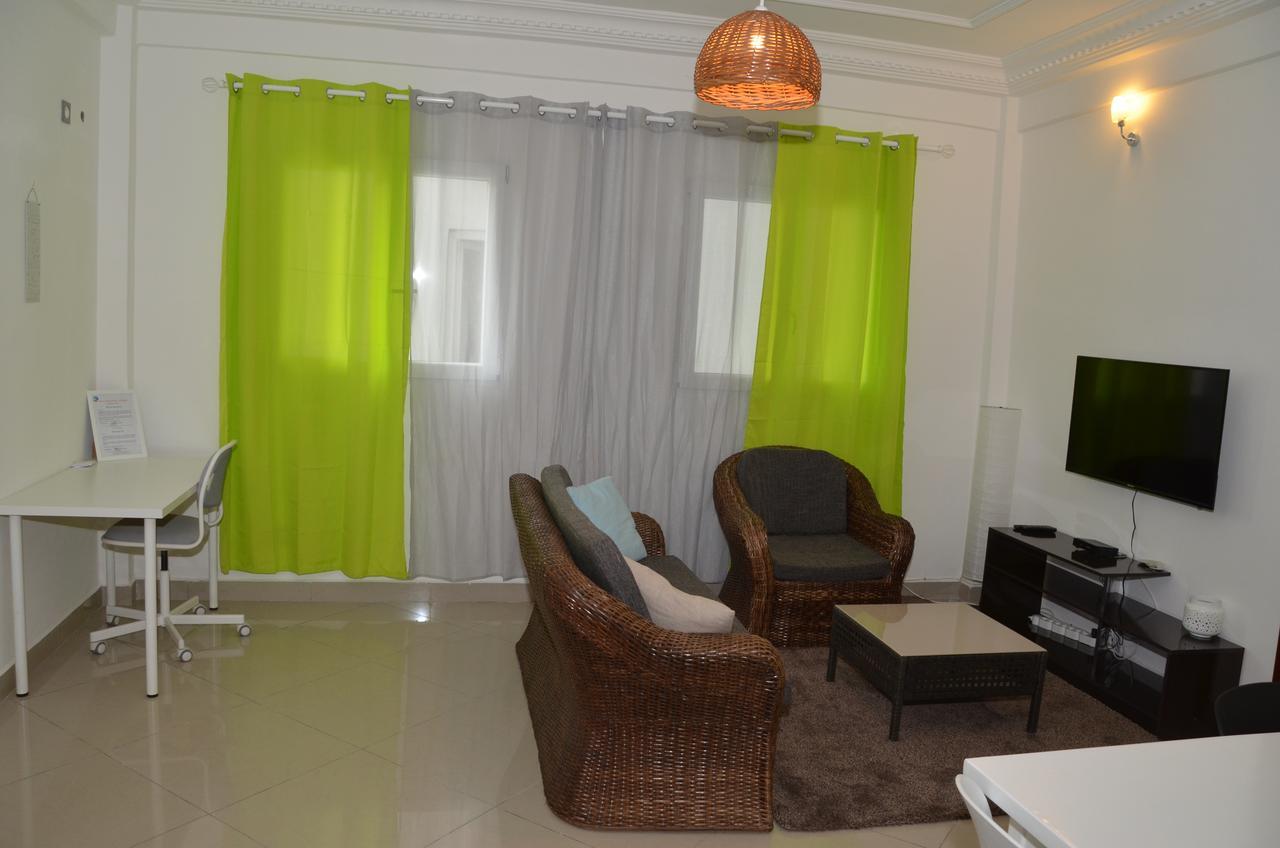 Le Buffle Noir Appart D'Hotes Douala Kültér fotó