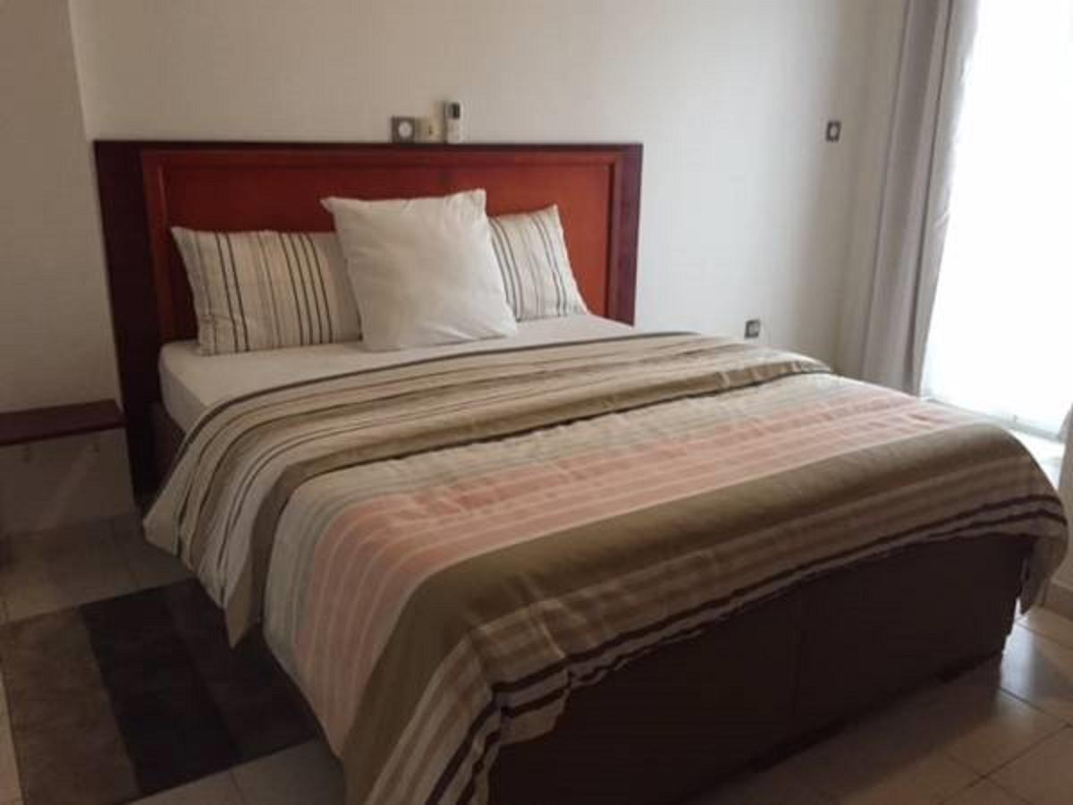 Le Buffle Noir Appart D'Hotes Douala Kültér fotó