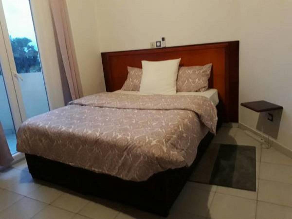 Le Buffle Noir Appart D'Hotes Douala Kültér fotó