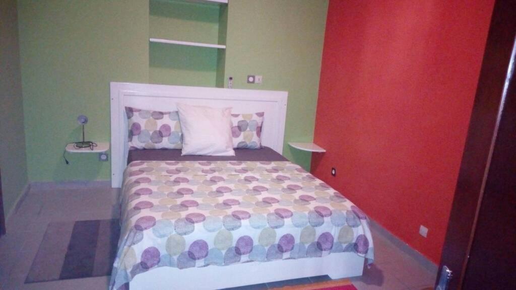 Le Buffle Noir Appart D'Hotes Douala Kültér fotó