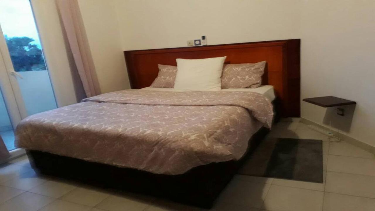 Le Buffle Noir Appart D'Hotes Douala Kültér fotó